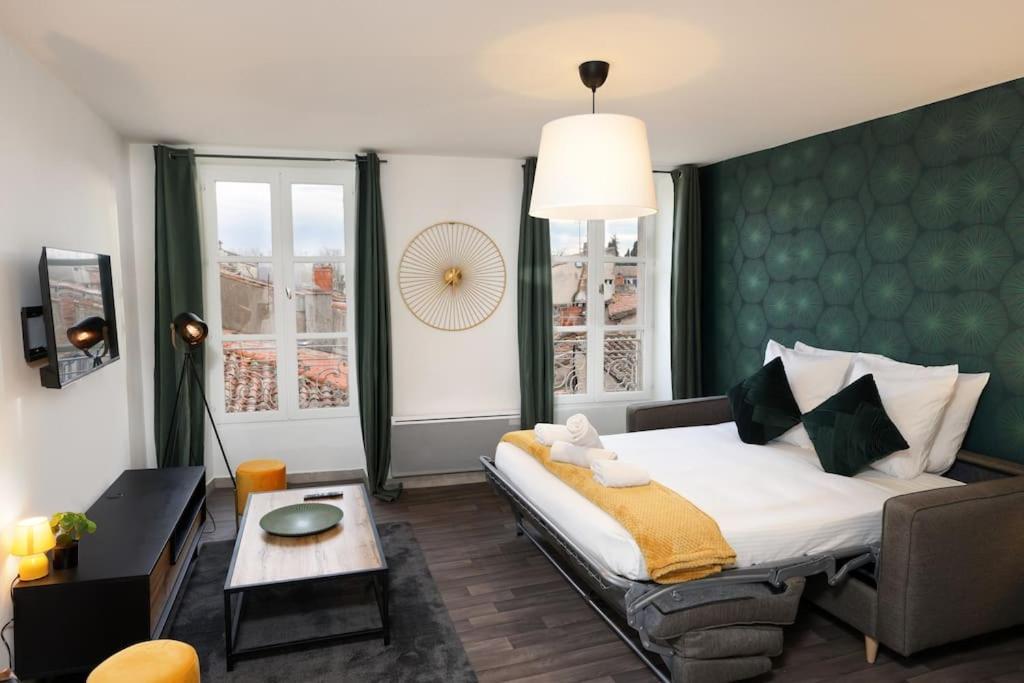 Apartamento N3 Des Etudes Duplex Hypercentre Wifi Conciergeriedamecarcas Carcasona Exterior foto